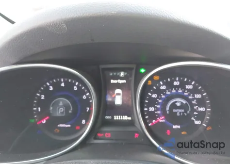 2015 Hyundai Santa Fe Sport 2.4L z USA, uszkodzony, nr VIN 5XYZU3LB8FG265648